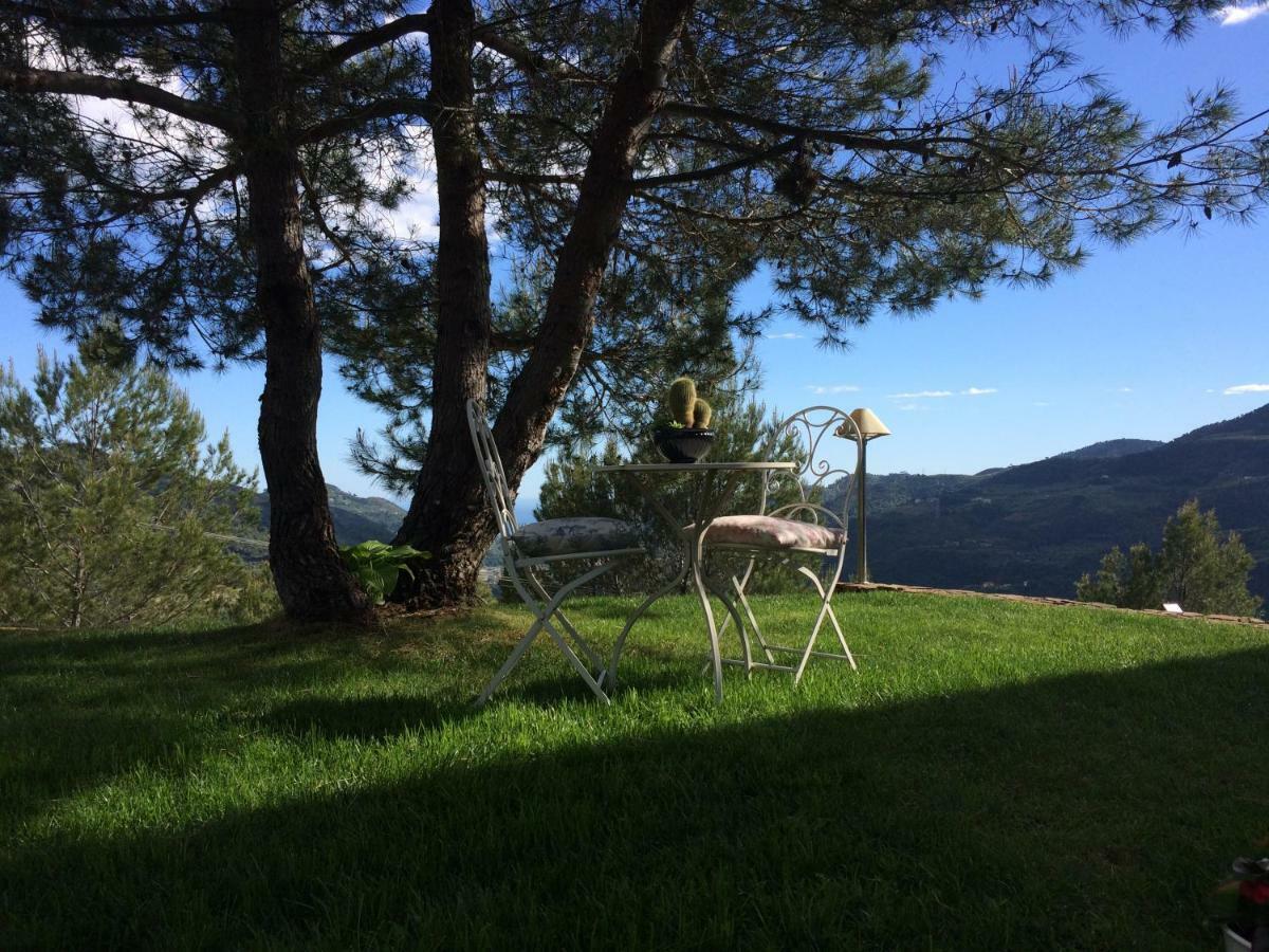 B&B Normanna Dolceacqua Bagian luar foto